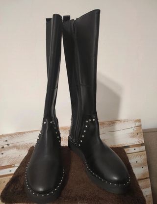 Stivali neri con borchie APEPAZZA N 36