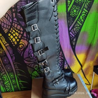 Botas Góticas altas mujer - negras