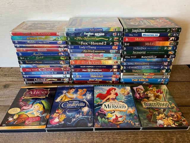 Lote sorpresa DVD Disney, comedia, etc