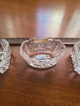 3 Ceniceros Cristal Tallado
