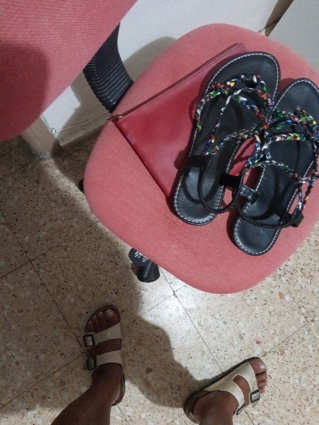 Sandalias planas multicolor