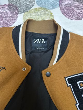 Chaqueta béisbol ZARA marrón talla 13/14