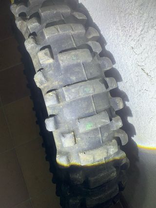 Neumático Motocross Dunlop D752 110/100-18