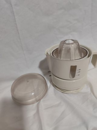 Exprimidor electrico