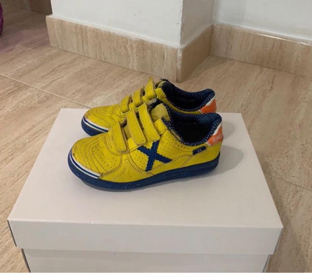 Zapatillas niño - 2 pares talla 28