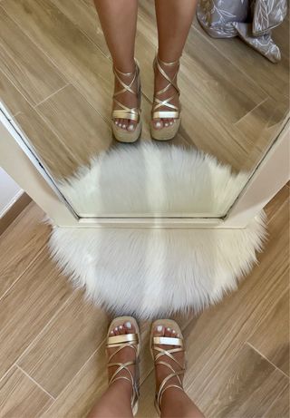Sandalias plataforma doradas