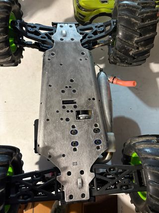 Coche RC gasolina - 4x4 todoterreno