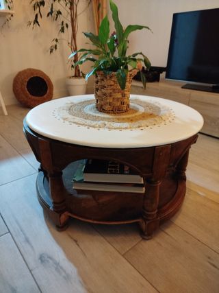 Mesa centro madera antigua