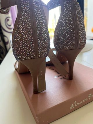 Alma en Pena - Zapatos de boda beige