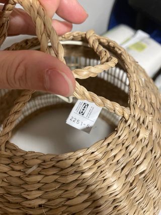 Lámpara mimbre ikea beige