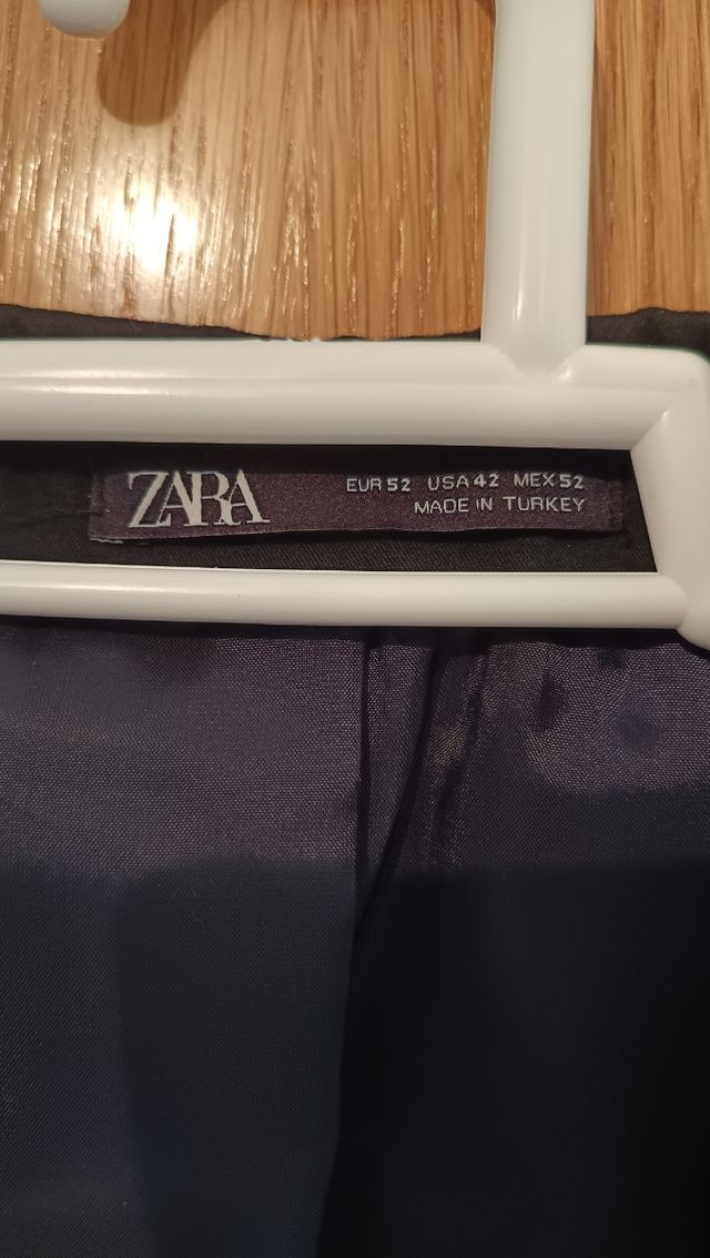 Chaqueta americana negra Zara como nueva