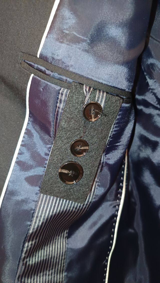 Chaqueta americana negra Zara como nueva