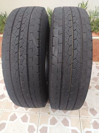 Neumáticos 205/75/16 C 113/111 R