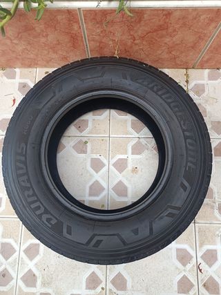 Neumáticos 205/75/16 C 113/111 R