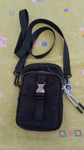 Bolso bandolera deportivo negro