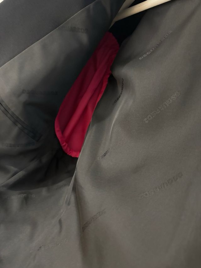 Trajes Dsquared2 negros