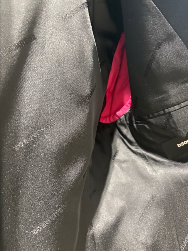 Trajes Dsquared2 negros