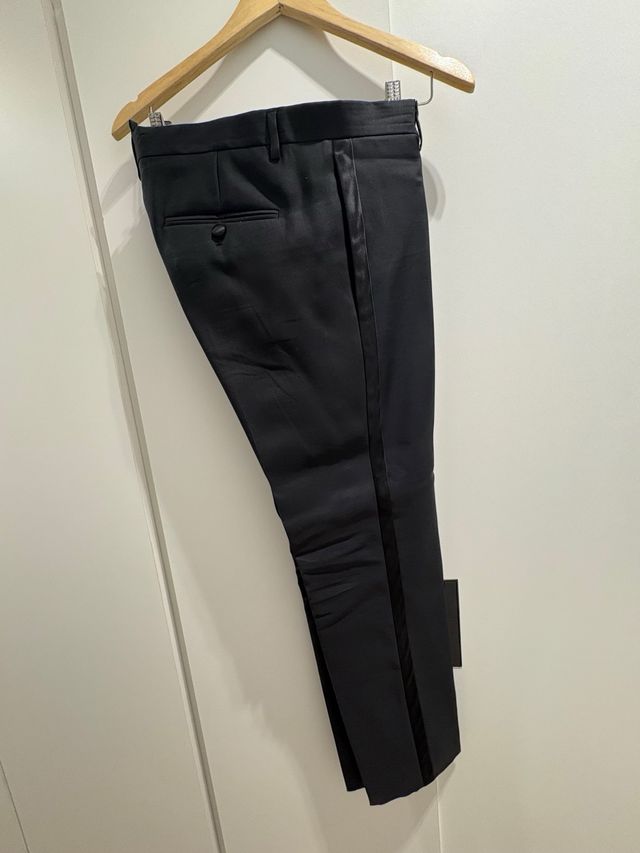 Trajes Dsquared2 negros