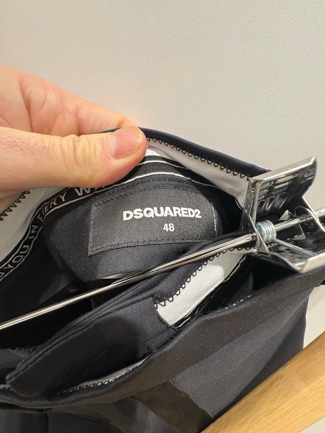 Trajes Dsquared2 negros