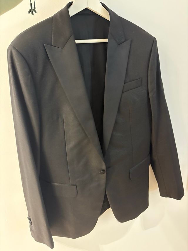 Trajes Dsquared2 negros