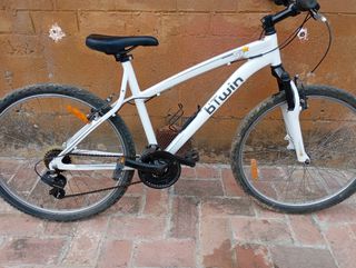 Bicicleta Btwin Rockrider 5.1