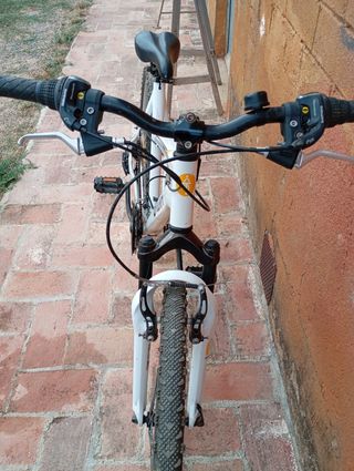 Bicicleta Btwin Rockrider 5.1
