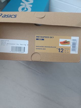 Zapatillas Asics Metaspeed Sky - Talla 46.5