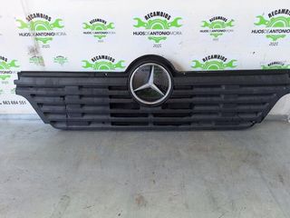 Rejilla paragolpes delantero mercedes 101802 atego