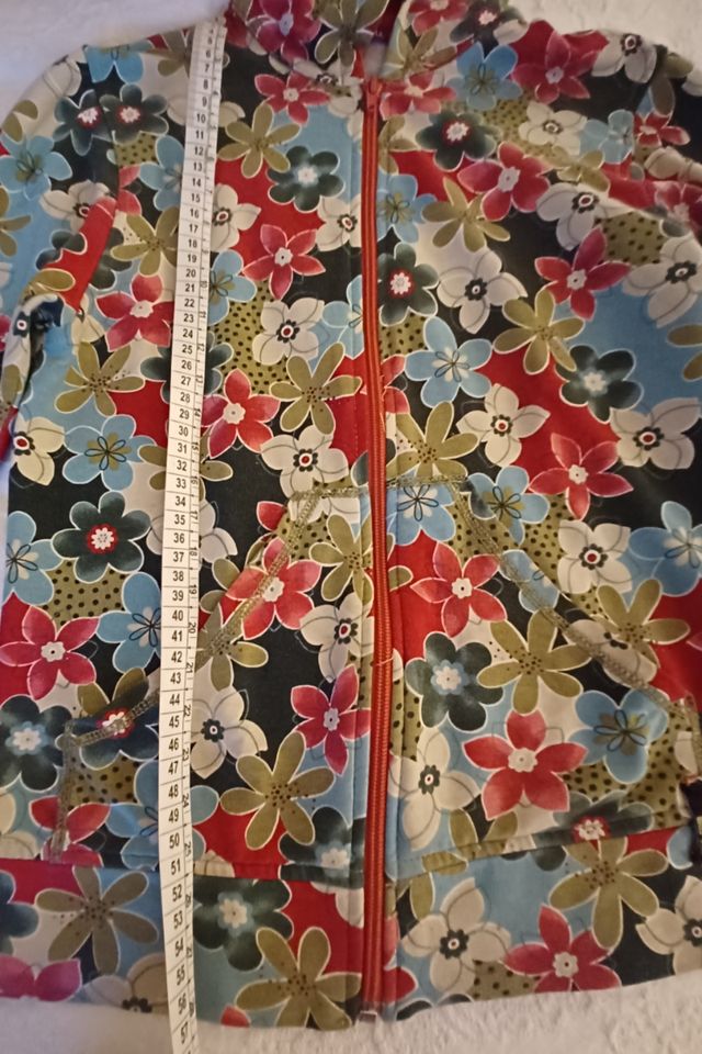 Sudadera Ginkana  multicolor floral.