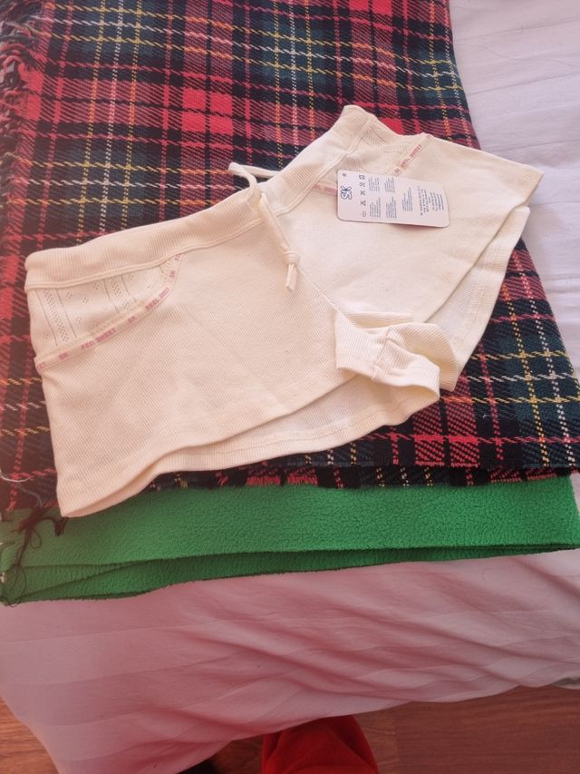 Microshort beige stile coquette