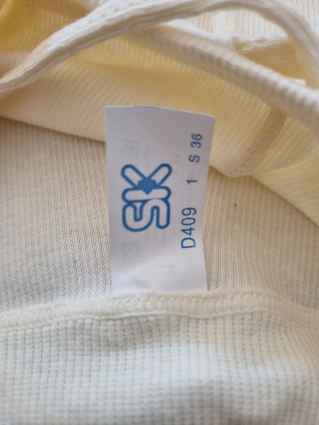 Microshort beige stile coquette