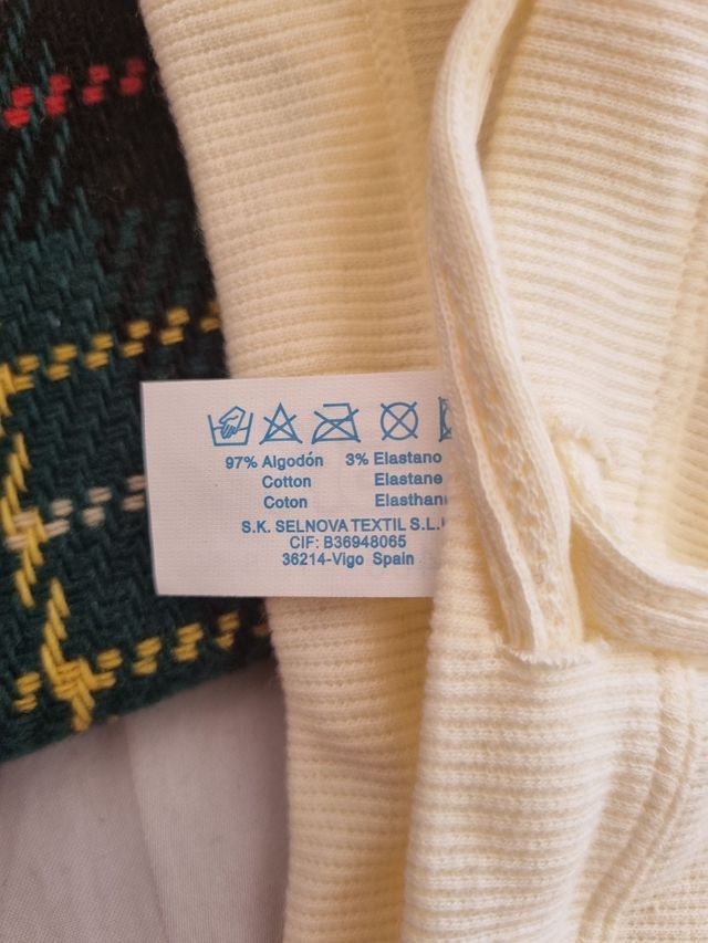 Microshort beige stile coquette