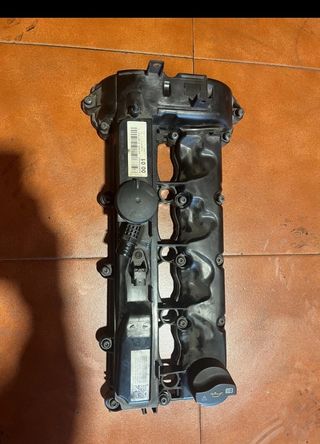 Tapa balancines de motor 651 de mercedes