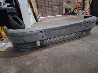 Paragolpes Ford Transit 2003