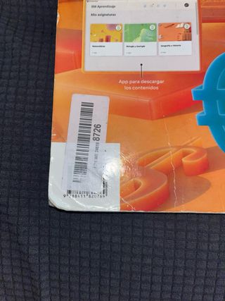 Libro de Economía y Emprendimiento  Revuela 4 eso