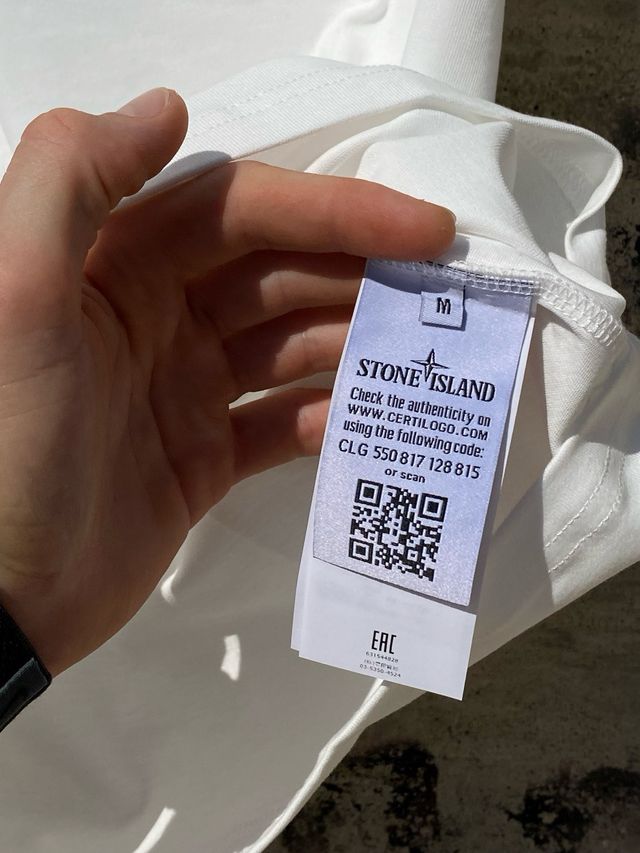 “UNICO” Camiseta de Stone Island ano 025 Talla “M