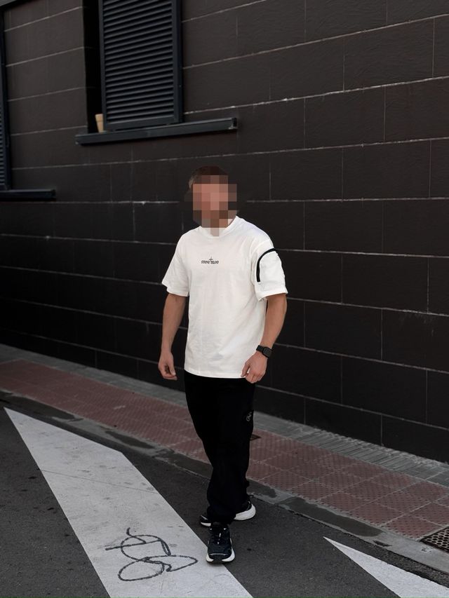 “UNICO” Camiseta de Stone Island ano 025 Talla “M