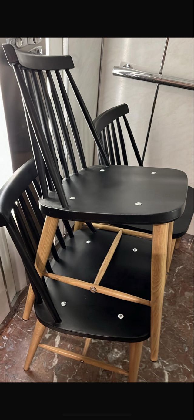 04 Silla Comedor Madera Negra