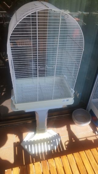 Jaula pajaros blanca con soporte marca ( RSL) 