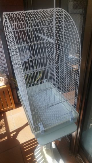Jaula pajaros blanca con soporte marca ( RSL) 
