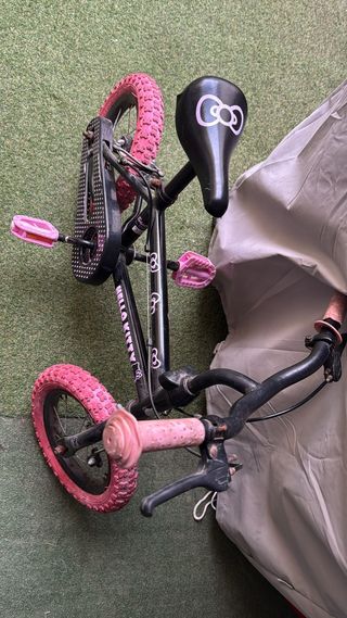 Bicicleta Hello Kitty niña