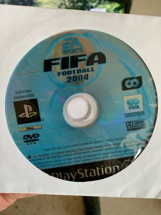 Gran Turismo 3 + Fifa 2004 Playstation 2 PAL