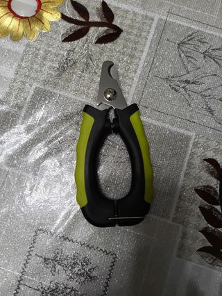 Taglia unghie animali