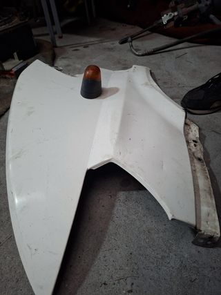 Aleta Izquierda Ford Transit 2000-2006