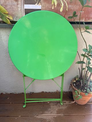 Mesa plegable metàlica verde