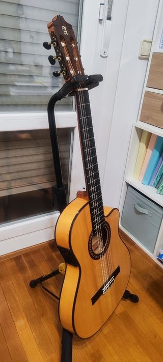 Guitarra clásica Alhambra 7F E2