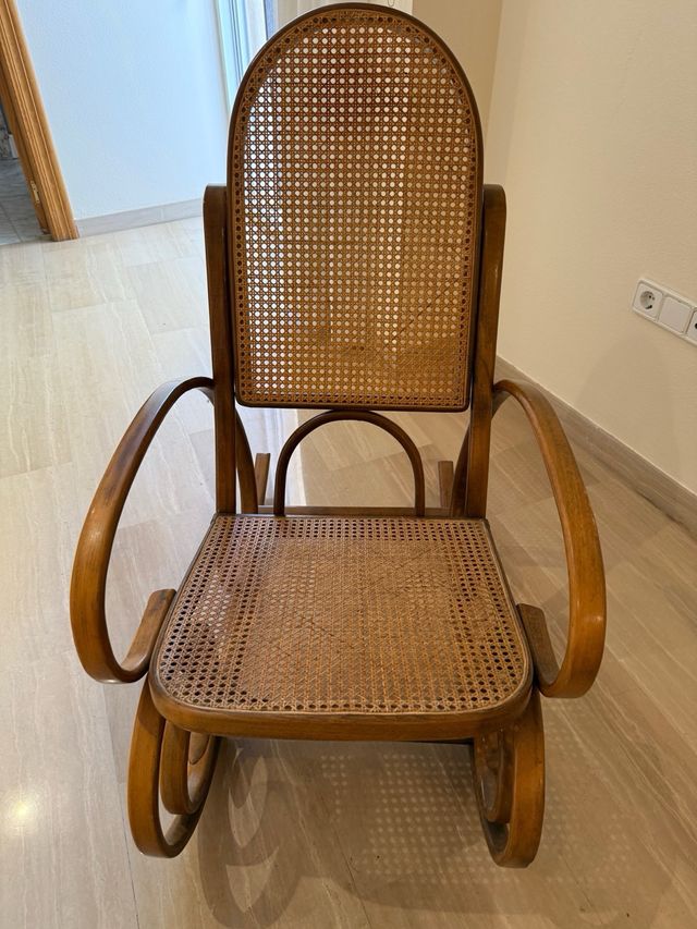 Sedia a dondolo vintage anni '20 - Legno e midollino