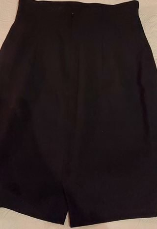 Traje Chanel negro - falda & chaqueta