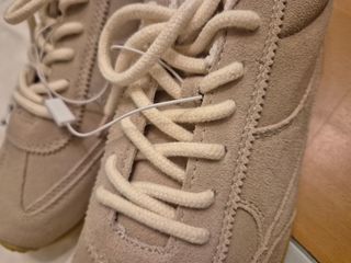 Zapatillas Zara beige mujer