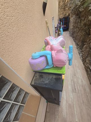 Moto infantil rosa y azul